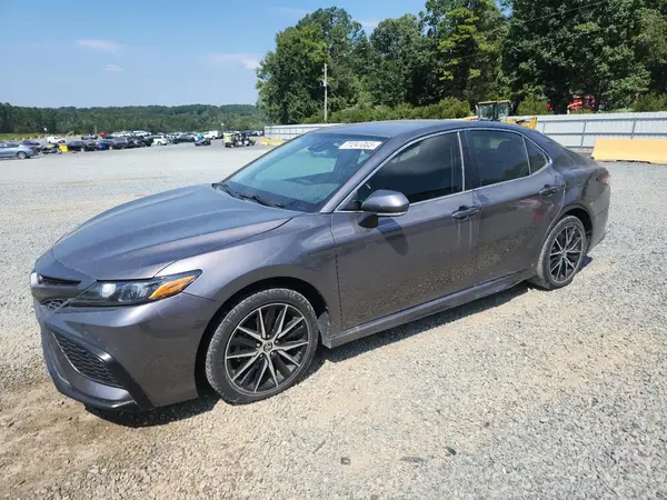 4T1T11AKXNU617322 2022 TOYOTA CAMRY - Image 1