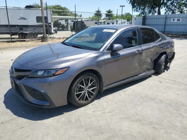 4T1T11AKXNU626554 2022 TOYOTA CAMRY - Image 1