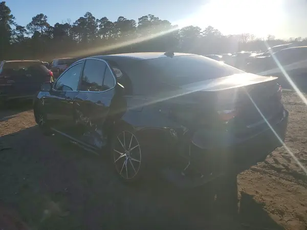 4T1T11AKXNU630541 2022 TOYOTA CAMRY - Image 2