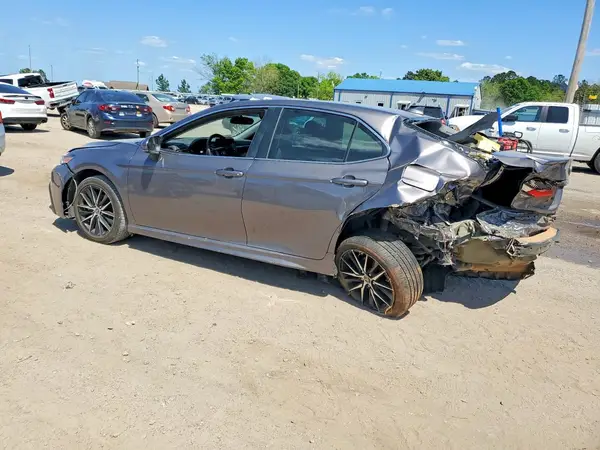 4T1T11AKXNU707747 2022 TOYOTA CAMRY - Image 2