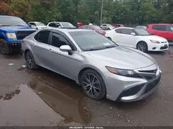 4T1T11AKXNU717811 2022 TOYOTA CAMRY