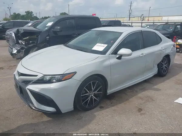 4T1T11AKXPU077392 2023 TOYOTA CAMRY - Image 2