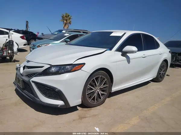 4T1T11AKXPU082916 2023 TOYOTA CAMRY - Image 2