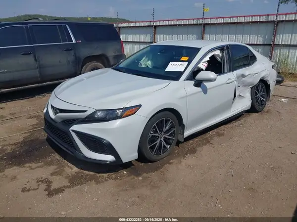 4T1T11AKXPU117244 2023 TOYOTA CAMRY - Image 2