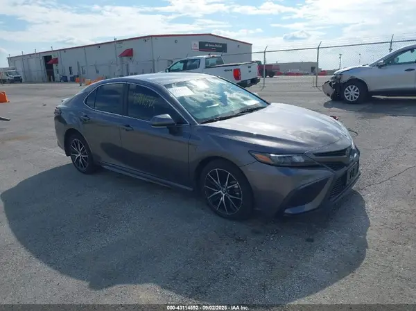 4T1T11AKXPU766011 2023 TOYOTA CAMRY - Image 1