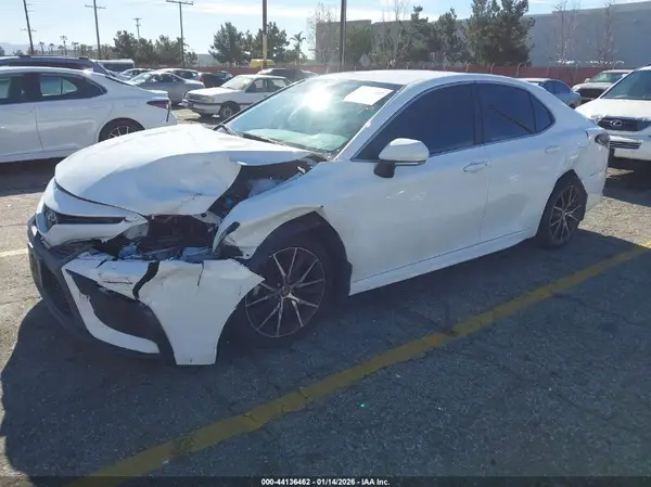 4T1T11AKXPU802845 2023 TOYOTA CAMRY - Image 2