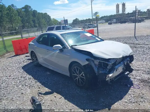 4T1T11AKXRU215306 2024 TOYOTA CAMRY - Image 1