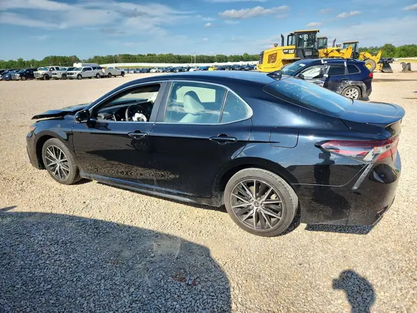 4T1T11AKXRU851157 2024 TOYOTA CAMRY - Image 2