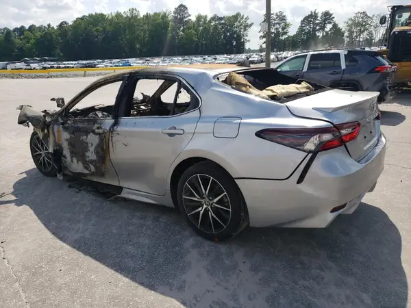4T1T11AKXRU867228 2024 TOYOTA CAMRY - Image 2