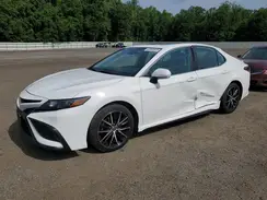 4T1T11BK0NU067532 2022 TOYOTA CAMRY