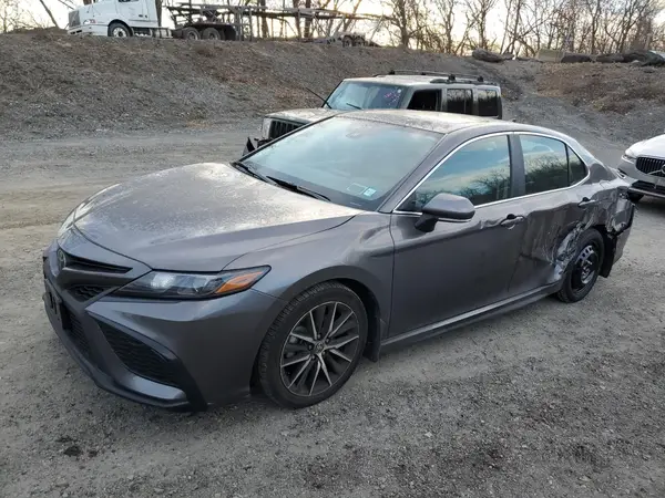 4T1T11BK1MU024395 2021 TOYOTA CAMRY - Image 1