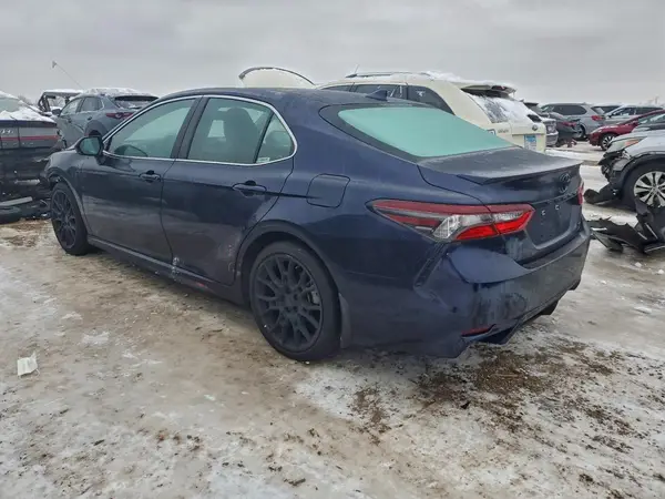 4T1T11BK1MU044971 2021 TOYOTA CAMRY - Image 2