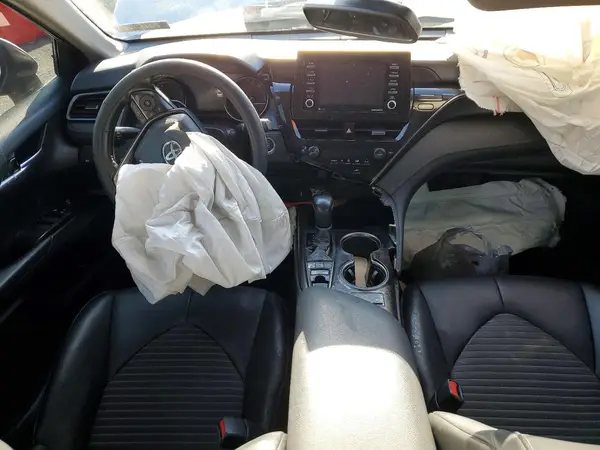 4T1T11BK1NU056684 2022 TOYOTA CAMRY - Image 8