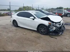 4T1T11BK1NU061383 2022 TOYOTA CAMRY