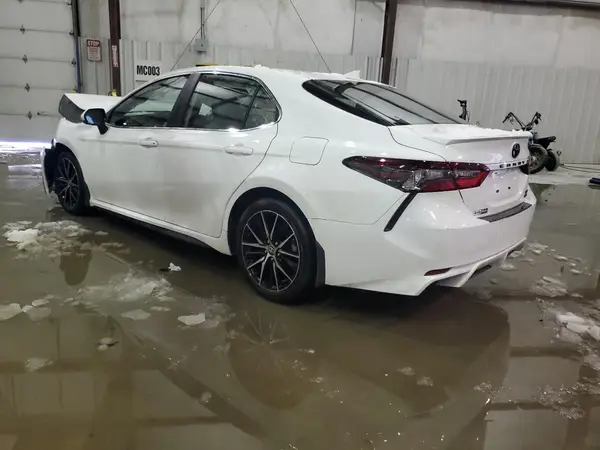 4T1T11BK1RU111723 2024 TOYOTA CAMRY - Image 2