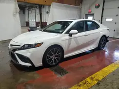 4T1T11BK2NU051509 2022 TOYOTA CAMRY
