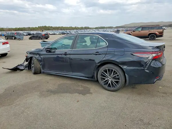 4T1T11BK3NU067217 2022 TOYOTA CAMRY - Image 2