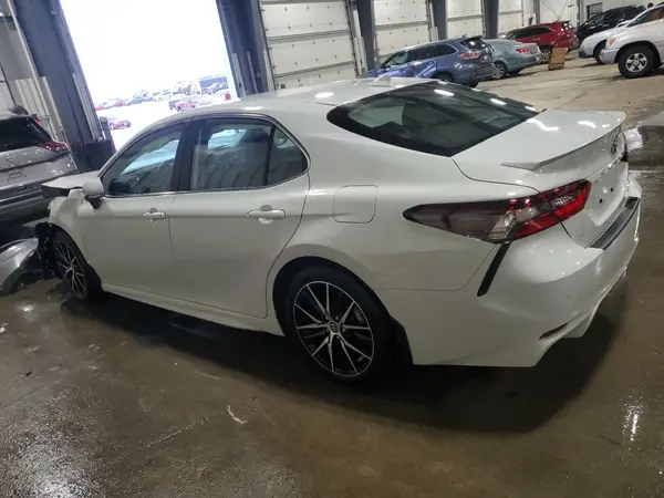 4T1T11BK3PU082786 2023 TOYOTA CAMRY - Image 2