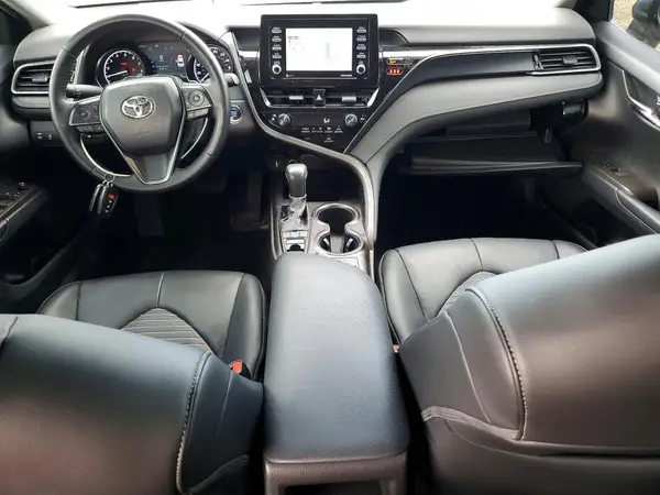 4T1T11BK4NU069025 2022 TOYOTA CAMRY - Image 8