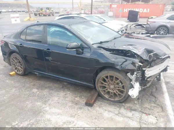 4T1T11BK4PU080562 2023 TOYOTA CAMRY - Image 1