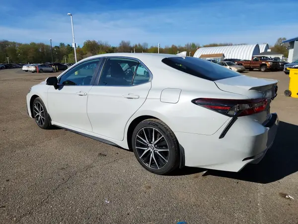 4T1T11BK4PU080724 2023 TOYOTA CAMRY - Image 2