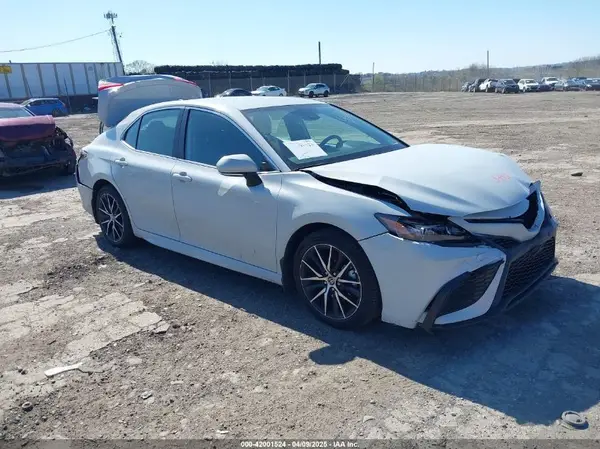4T1T11BK4PU102236 2023 TOYOTA CAMRY - Image 1