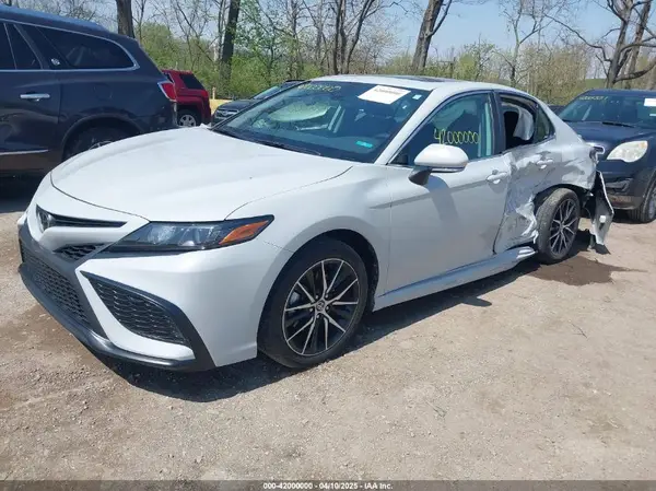 4T1T11BK4RU125289 2024 TOYOTA CAMRY - Image 2