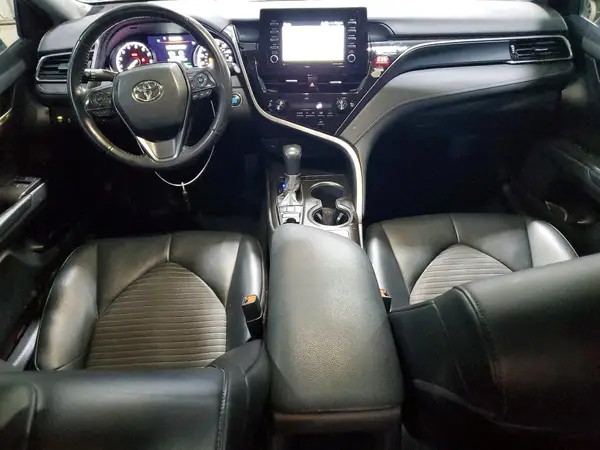 4T1T11BK5NU072208 2022 TOYOTA CAMRY - Image 8