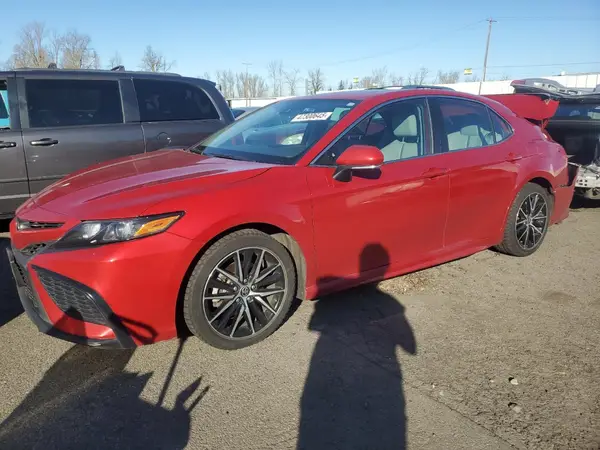 4T1T11BK6MU022142 2021 TOYOTA CAMRY - Image 1