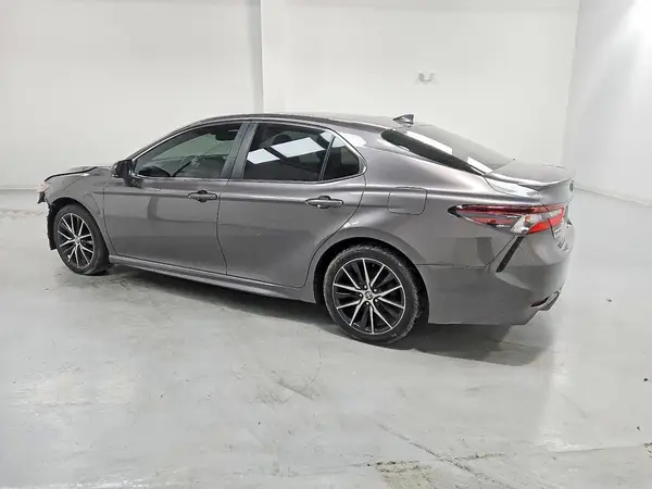 4T1T11BK6MU025736 2021 TOYOTA CAMRY - Image 2