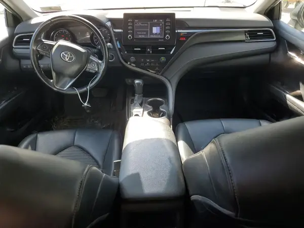 4T1T11BK6MU031228 2021 TOYOTA CAMRY - Image 8