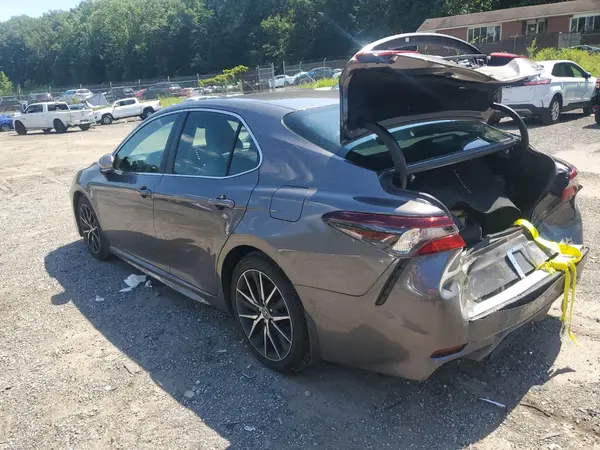 4T1T11BK6MU033044 2021 TOYOTA CAMRY - Image 2