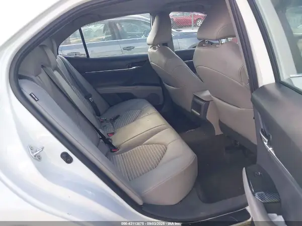 4T1T11BK7MU024885 2021 TOYOTA CAMRY - Image 8