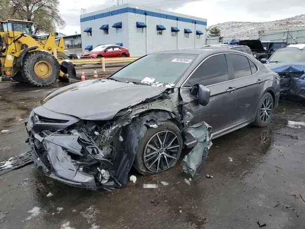 4T1T11BK7NU048461 2022 TOYOTA CAMRY - Image 1