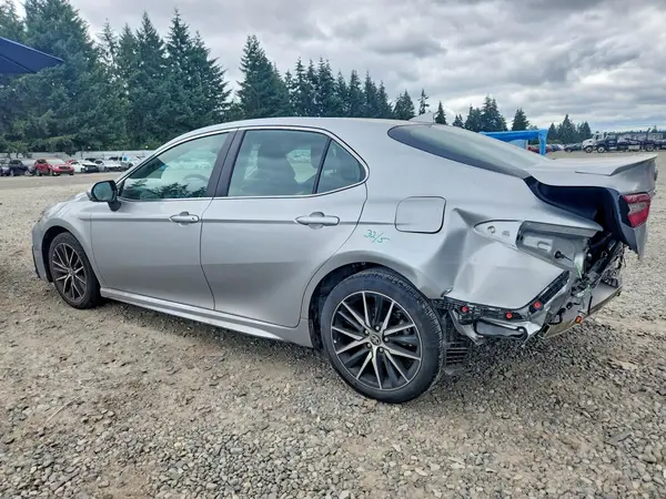 4T1T11BK8MU023583 2021 TOYOTA CAMRY - Image 2