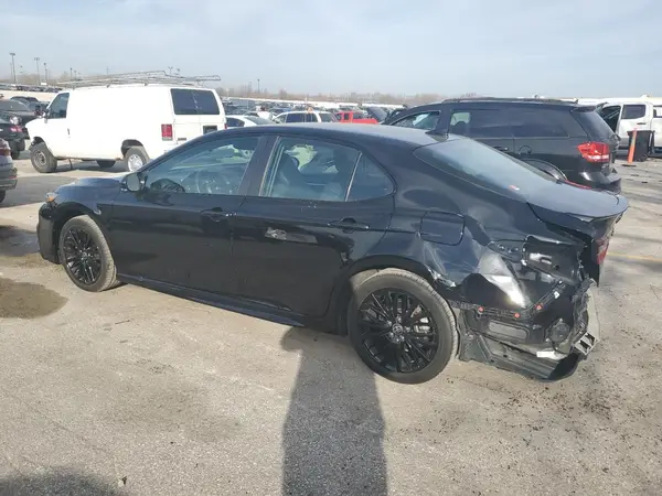 4T1T11BK8MU045082 2021 TOYOTA CAMRY - Image 2