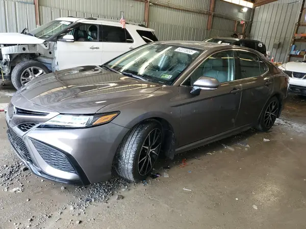 4T1T11BK8NU066287 2022 TOYOTA CAMRY - Image 1