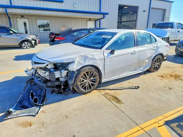 4T1T11BK8PU099566 2023 TOYOTA CAMRY - Image 1