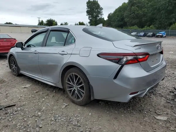 4T1T11BK9MU028808 2021 TOYOTA CAMRY - Image 2