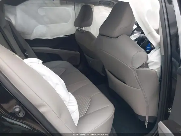 4T1T11BK9PU079195 2023 TOYOTA CAMRY - Image 8
