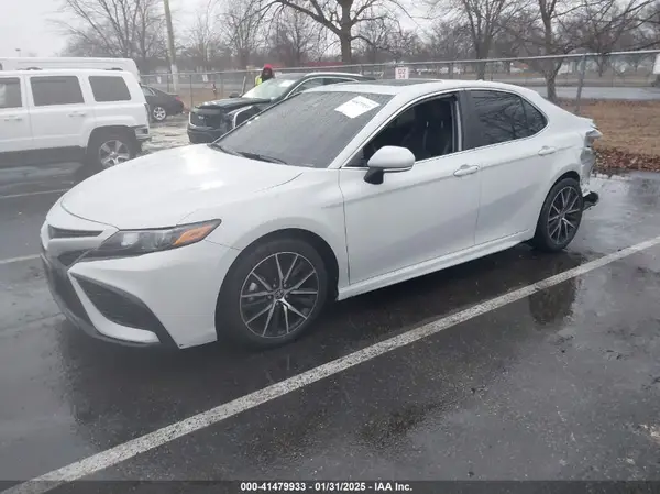 4T1T11BK9PU089256 2023 TOYOTA CAMRY - Image 2