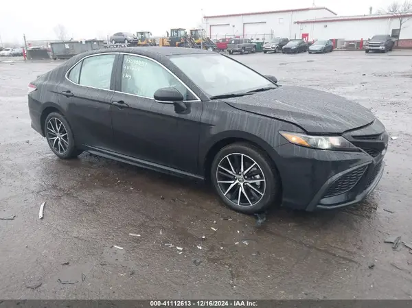 4T1T11BK9RU125420 2024 TOYOTA CAMRY - Image 1