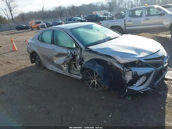 4T1T11BKXPU094563 2023 TOYOTA CAMRY - Image 1