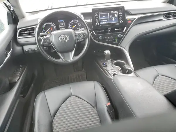 4T1T31AK1NU033093 2022 TOYOTA CAMRY - Image 8