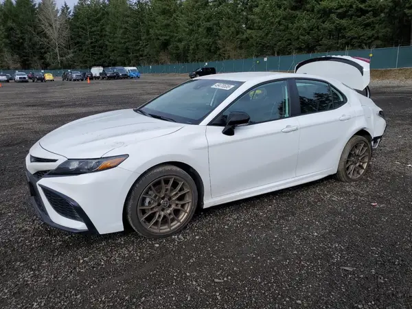 4T1T31AK1RU062843 2024 TOYOTA CAMRY - Image 1