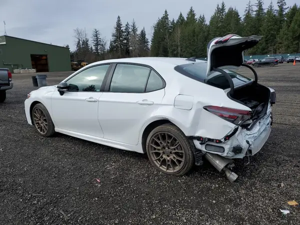 4T1T31AK1RU062843 2024 TOYOTA CAMRY - Image 2