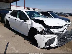 4T1T31AK4NU037641 2022 TOYOTA CAMRY