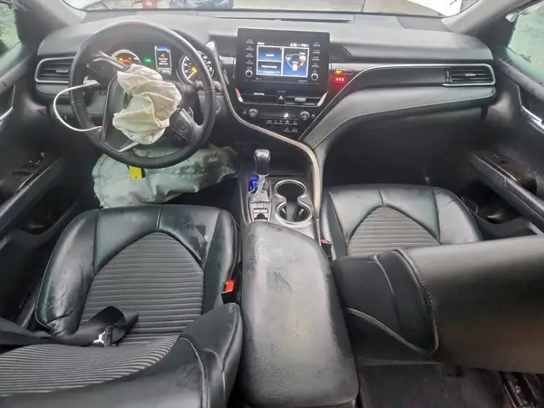 4T1T31AK4NU045402 2022 TOYOTA CAMRY - Image 8
