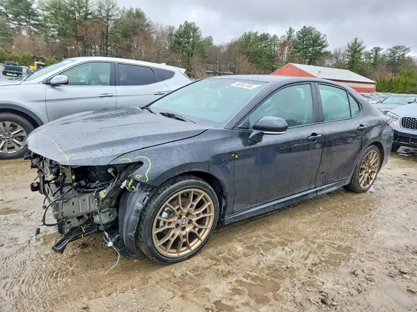 4T1T31AK4RU078339 2024 TOYOTA CAMRY - Image 1