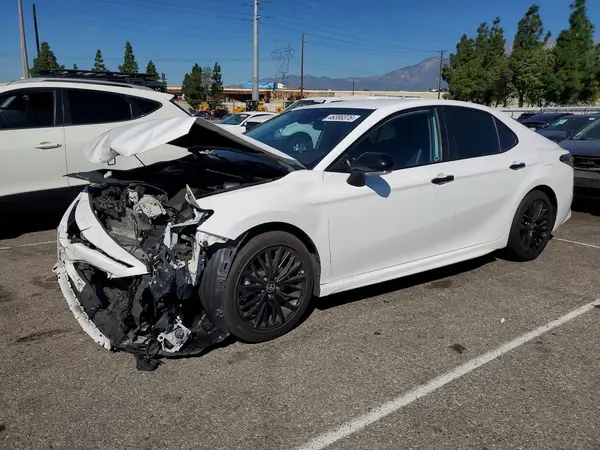 4T1T31AK6NU035213 2022 TOYOTA CAMRY - Image 1